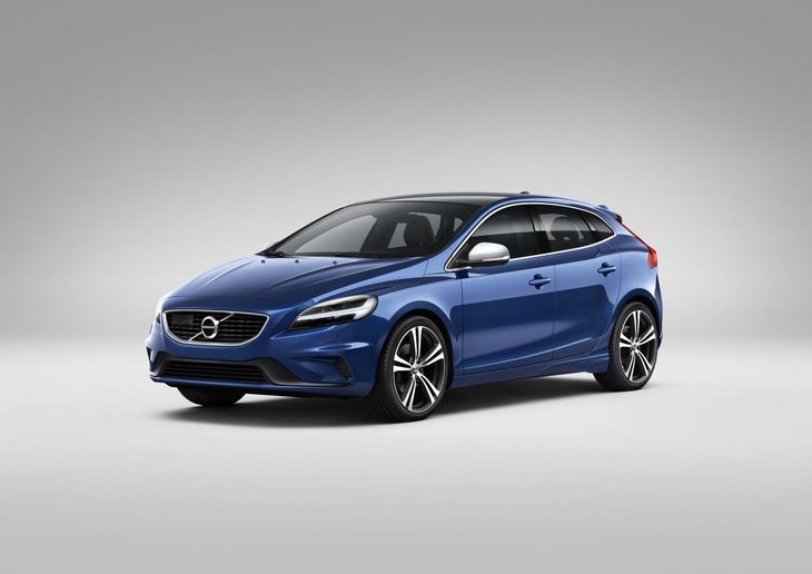 Volvo v40 новая